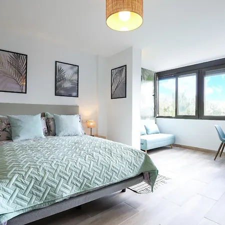 Riosol Modern Studio, Torreblanca פואנגירולה